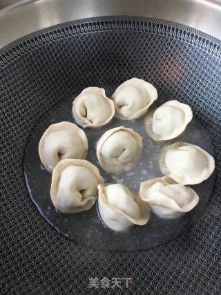 生煎韭菜扇贝元宝饺的做法步骤：16