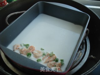 磷虾肠粉的做法步骤：7