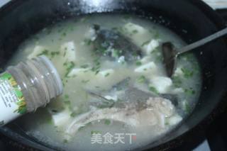 豆腐鱼头汤的做法步骤：8