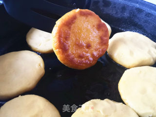 胖头鱼烩饼子的做法步骤：7