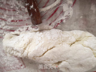 芹菜柳叶包的做法步骤：1
