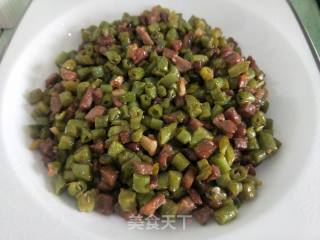 豆角肉丁的做法步骤：8