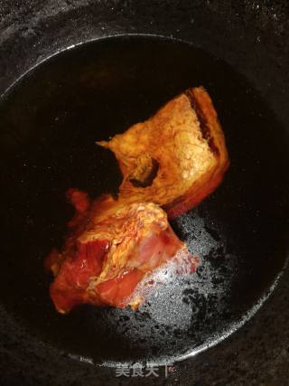 #团圆饭#榨菜回锅肉的做法步骤：2
