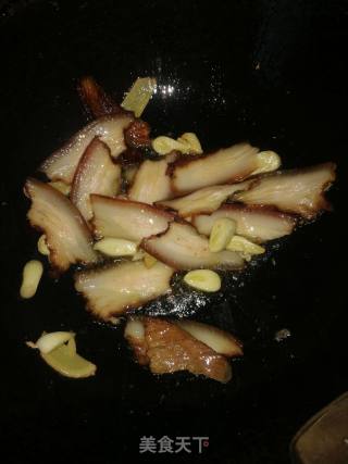 #团圆饭#榨菜回锅肉的做法步骤：5