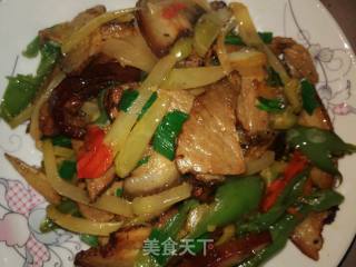 #团圆饭#榨菜回锅肉的做法步骤：10