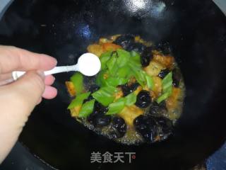 木耳烧豆腐的做法步骤：14