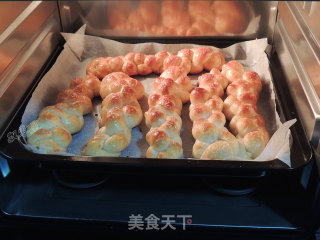 砂糖麻花面包的做法步骤：18