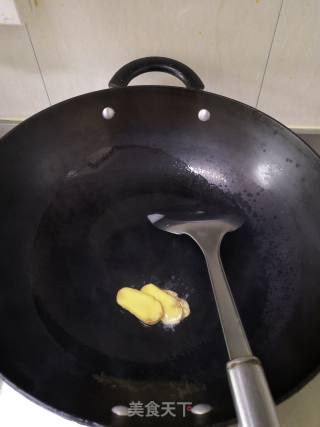 酸萝卜炖老鸭的做法步骤：5