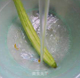 丝瓜花蛤豆腐汤的做法步骤：4