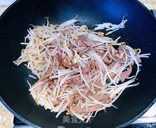 豆芽牛肉丝的做法步骤：5