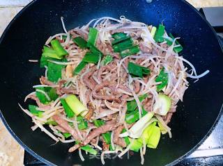豆芽牛肉丝的做法步骤：6