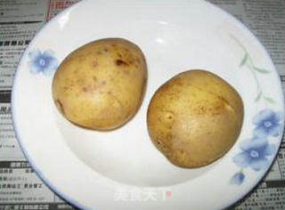 咸肉土豆炒饭的做法步骤：2