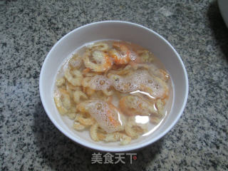 开洋炒西芹的做法步骤：2