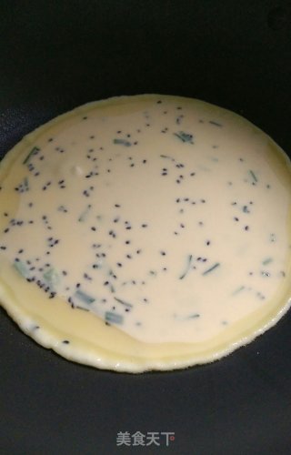 玉米面黑芝麻饼的做法步骤：5