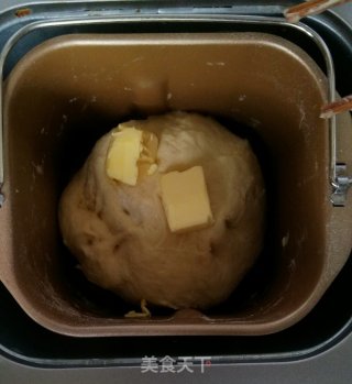 花环椰蓉面包的做法步骤：4