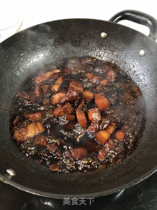 秘制红烧肉的做法步骤：11