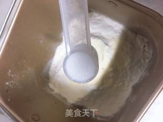面包机版普通面包的做法步骤：3