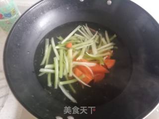 凉拌芹菜腐竹的做法步骤：6