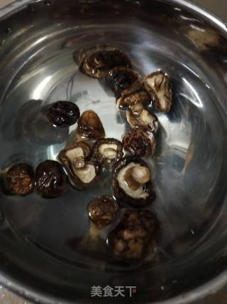香菇豆浆的做法步骤：2
