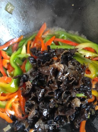 豆腐炒彩椒的做法步骤：7