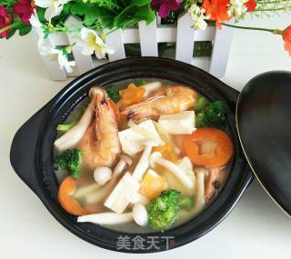 大虾双菇豆腐煲的做法步骤：8