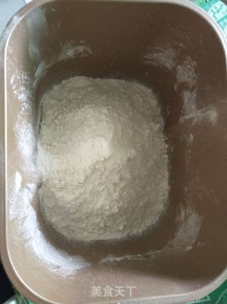 白糖富油包子的做法步骤：1