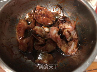 干锅鮰鱼的做法步骤：3