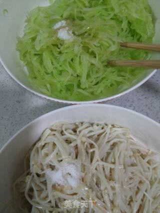 年夜菜一春意盎然的做法步骤：11