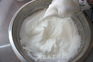 喜庆蛋糕卷的做法步骤：4