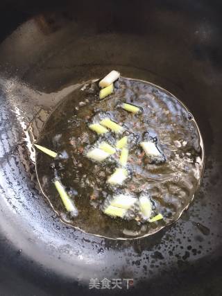豆皮炒西葫芦的做法步骤：3