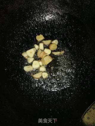 #团圆饭#烧鸡翅根的做法步骤：5