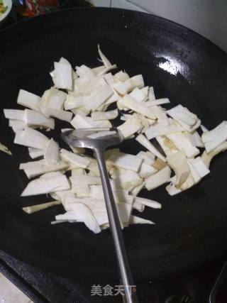 杏鲍菇肉片的做法步骤：3