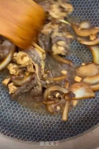 牛肉饭的做法步骤：10
