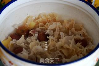 银耳山楂汤的做法步骤：5