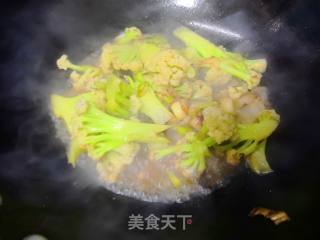 葱香花菜的做法步骤：6