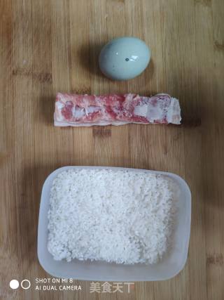皮蛋猪肉粥的做法步骤：1