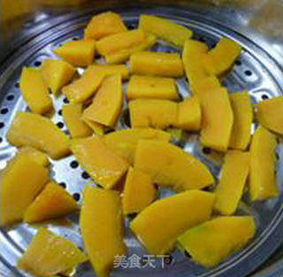 油炸南瓜团的做法步骤：7