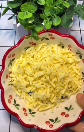 拉丝玉米粒的做法步骤：2