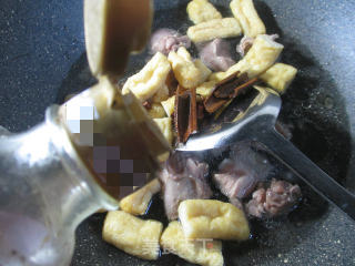 油豆条烧兔肉的做法步骤：6