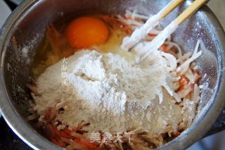 胡萝卜土豆鸡蛋饼的做法步骤：3