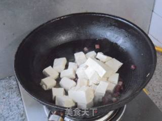 腊肠烧豆腐的做法步骤：7
