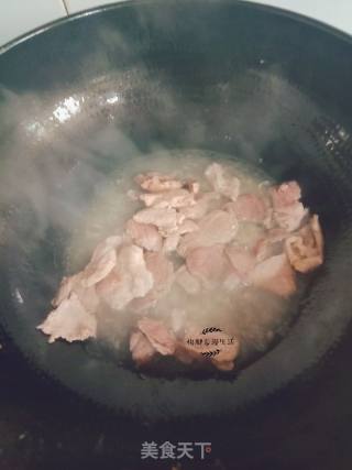 满园春色(青椒胡萝炒嫩蛋)的做法步骤：3