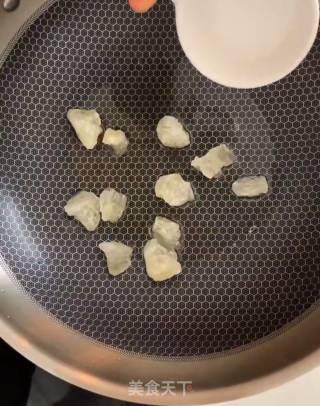 老味肘子的做法步骤：3