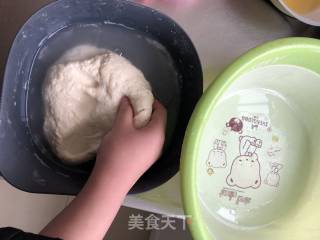 自制卷面皮凉皮的做法步骤：3