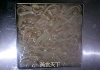 水晶猪皮冻的做法步骤：7