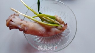 酱香烤鱿鱼的做法步骤：1