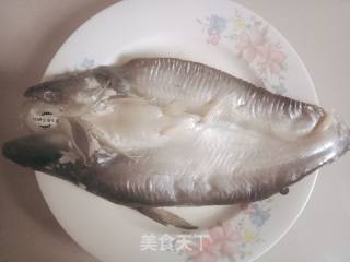 清蒸龙利鱼的做法步骤：2