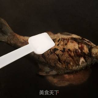 红烧鳊鱼的做法步骤：4
