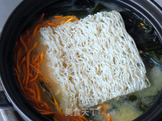 虫草花味噌米粉的做法步骤：10