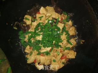 #团圆饭#小葱炒豆腐的做法步骤：9